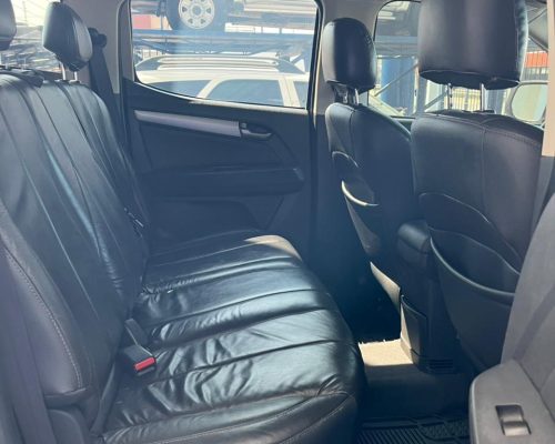 WhatsApp Image 2025-10-18 at 09.19.16